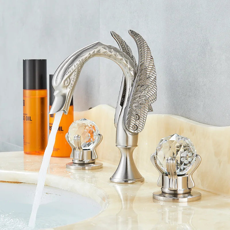 Luxury Bathroom Faucet Brass Golden Swan Shape Basin Tap Dual Handle Deck Mount Mixer Tap Sink Faucets Hot And Cold Water Mixer